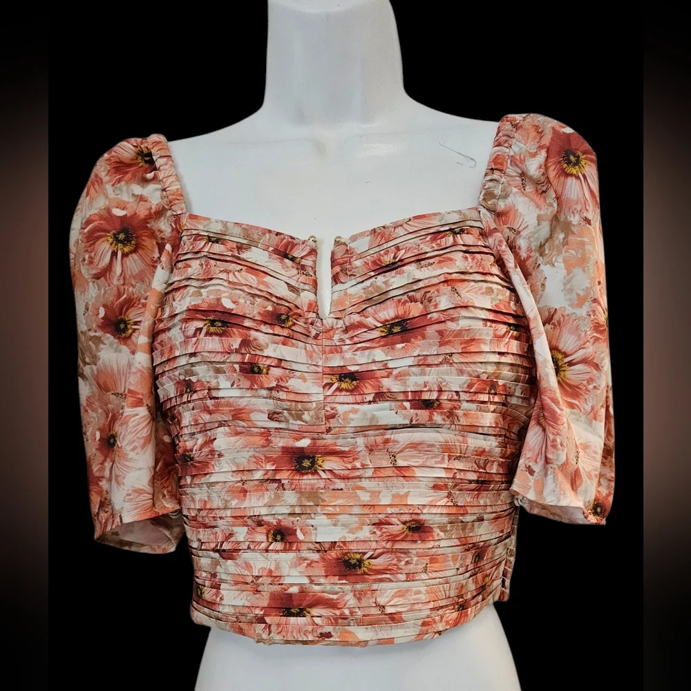 Express Floral Puff Sleeve Top - Picture 1 of 5
